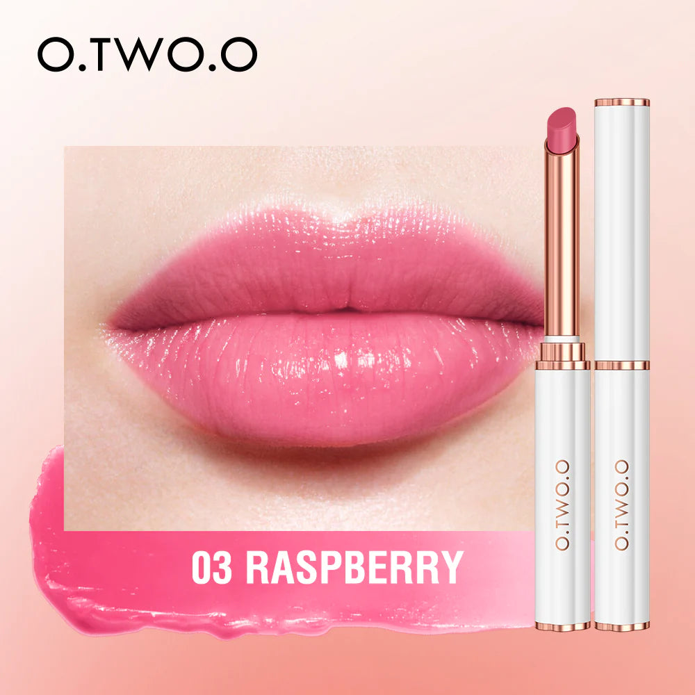 O.TWO.O Colour Changing Lip Balm With Beeswax