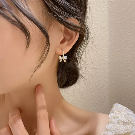18K Gold Plated Bow Earrings